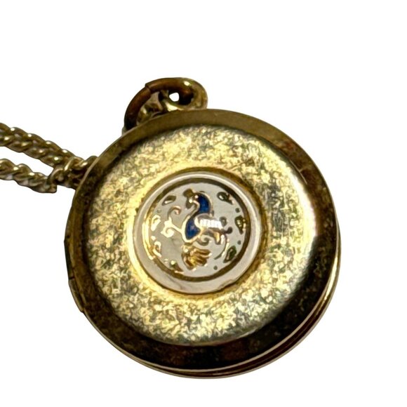 Vintage Gold Tone Round Locket Pendant Necklace Enamel Peacock Design - Picture 1 of 7